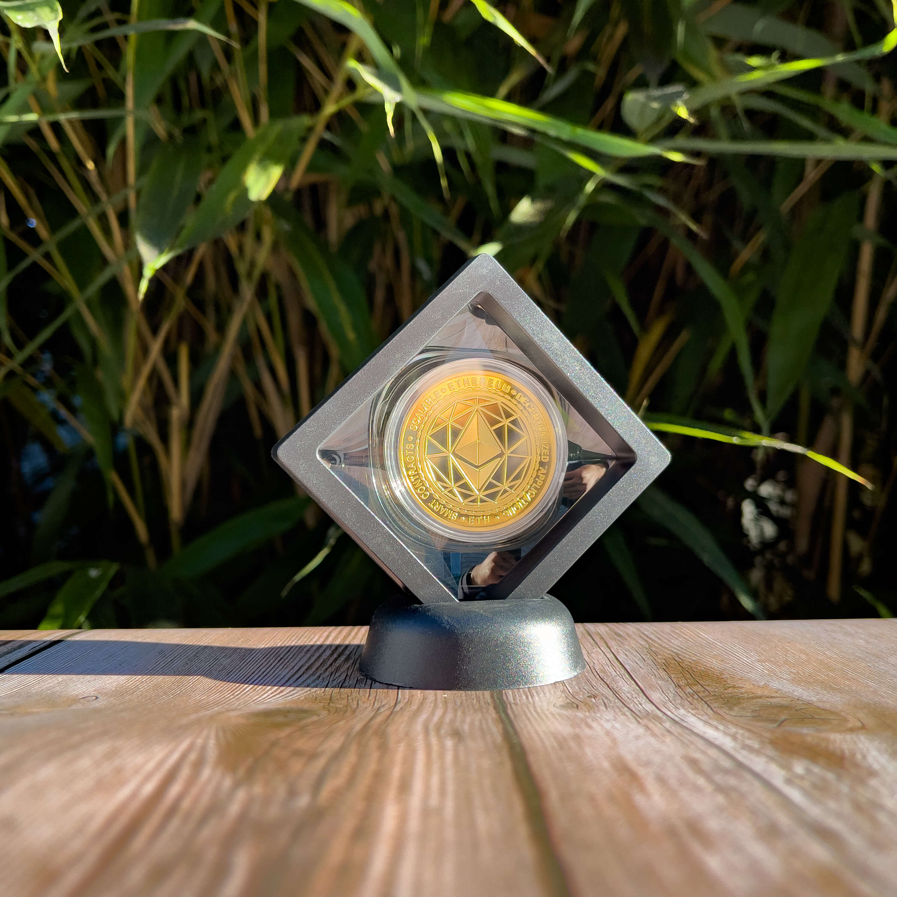 Float Coin Cryptochips | XRP (Ripple) Physical Crypto Coin